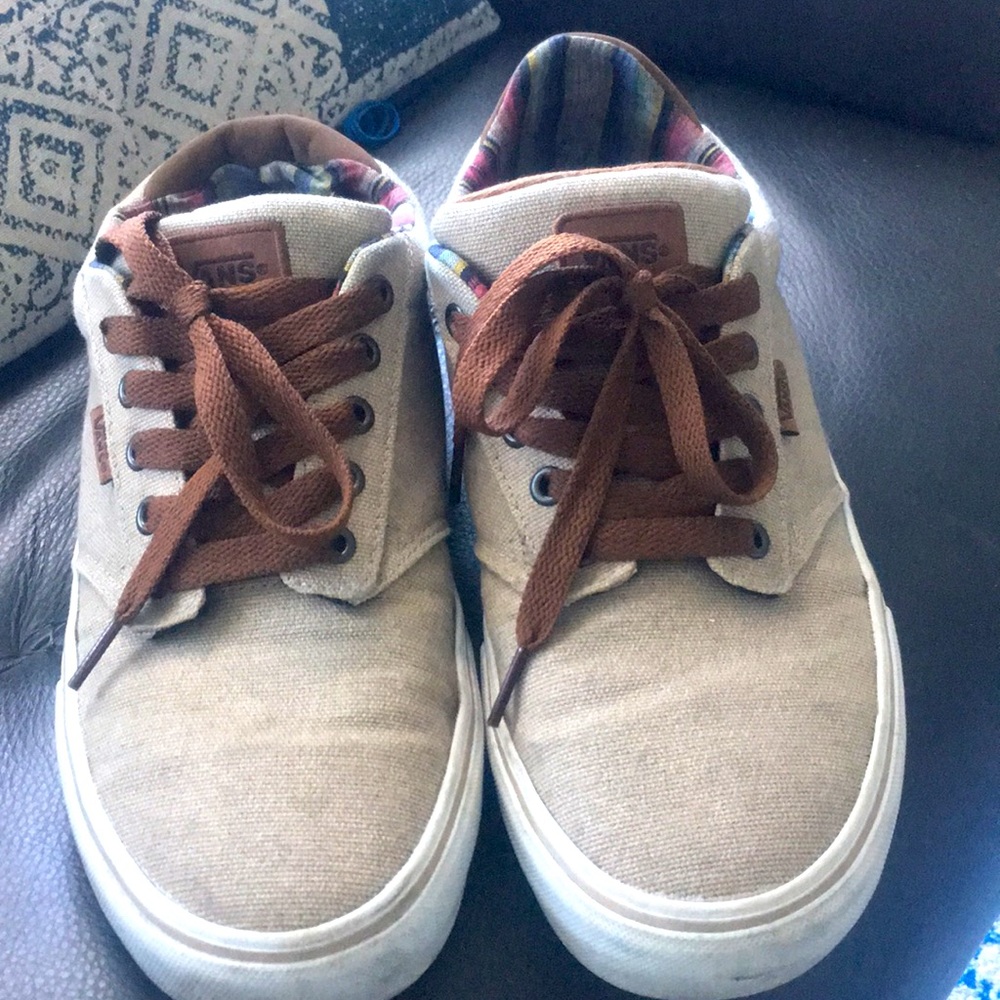 Vans chukka